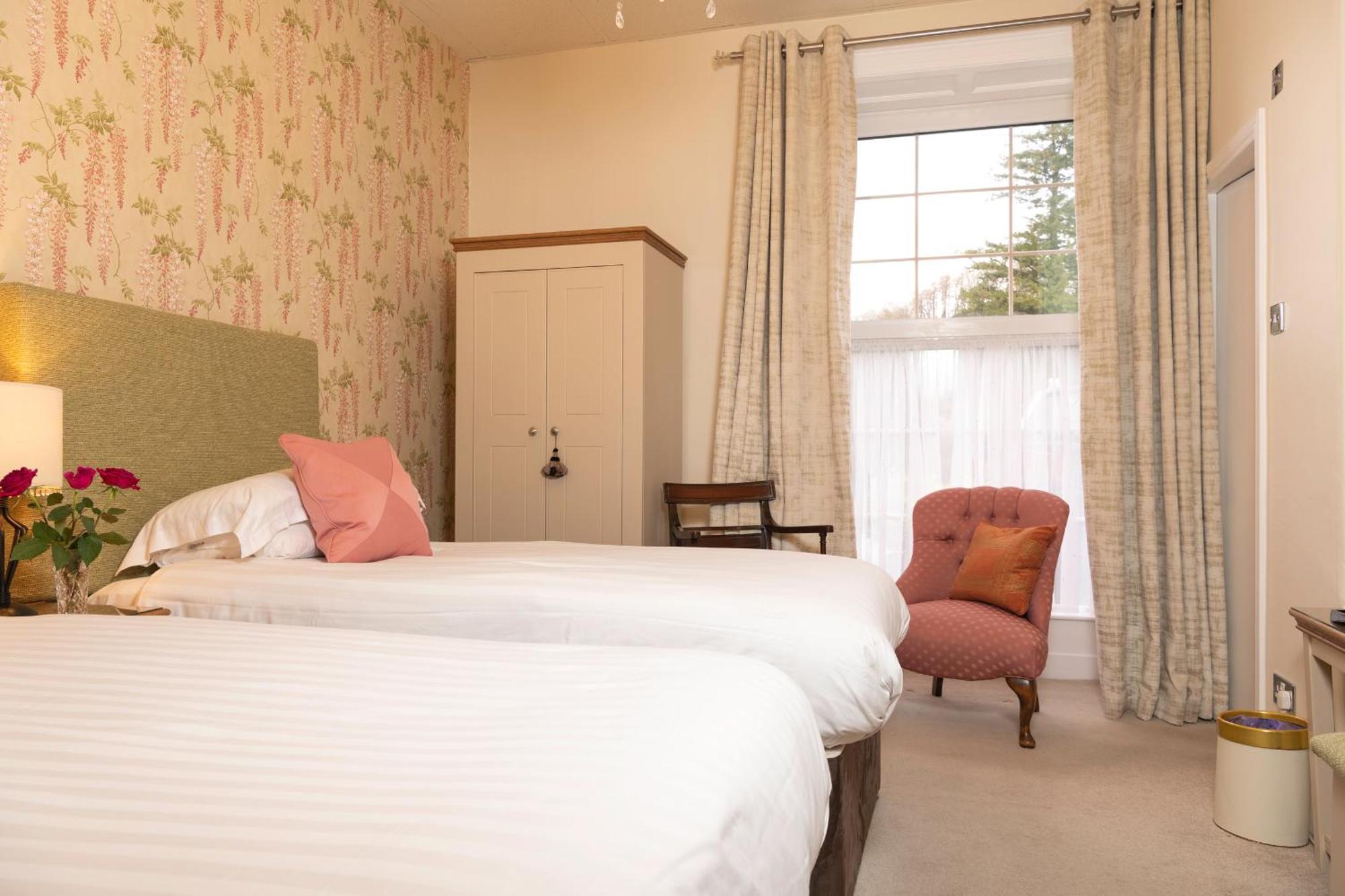 Ees Wyke Country House Near Sawrey Bagian luar foto
